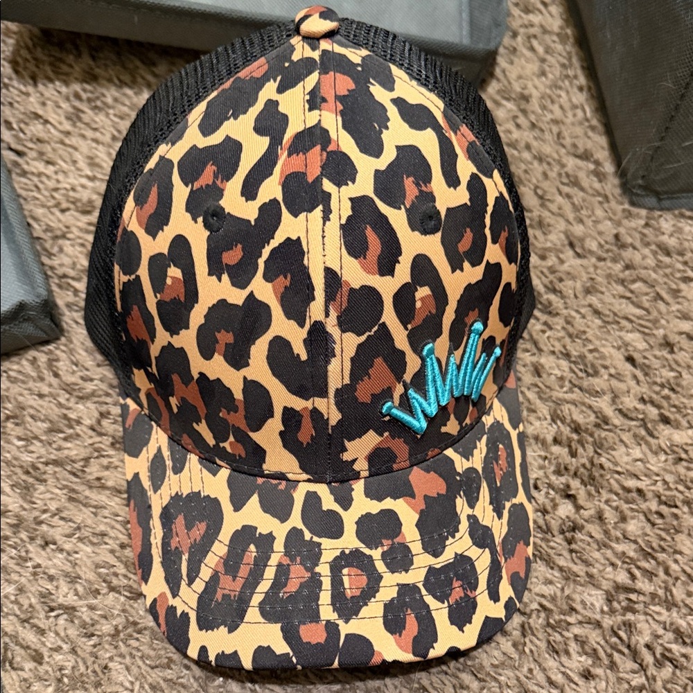 Wild Leopard Print Women's Cap with Black Mesh